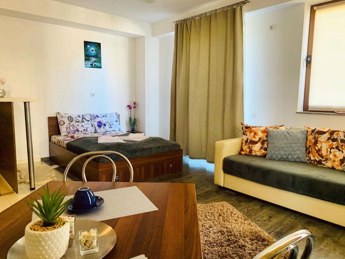 Seasons Holiday Studio * Brașov